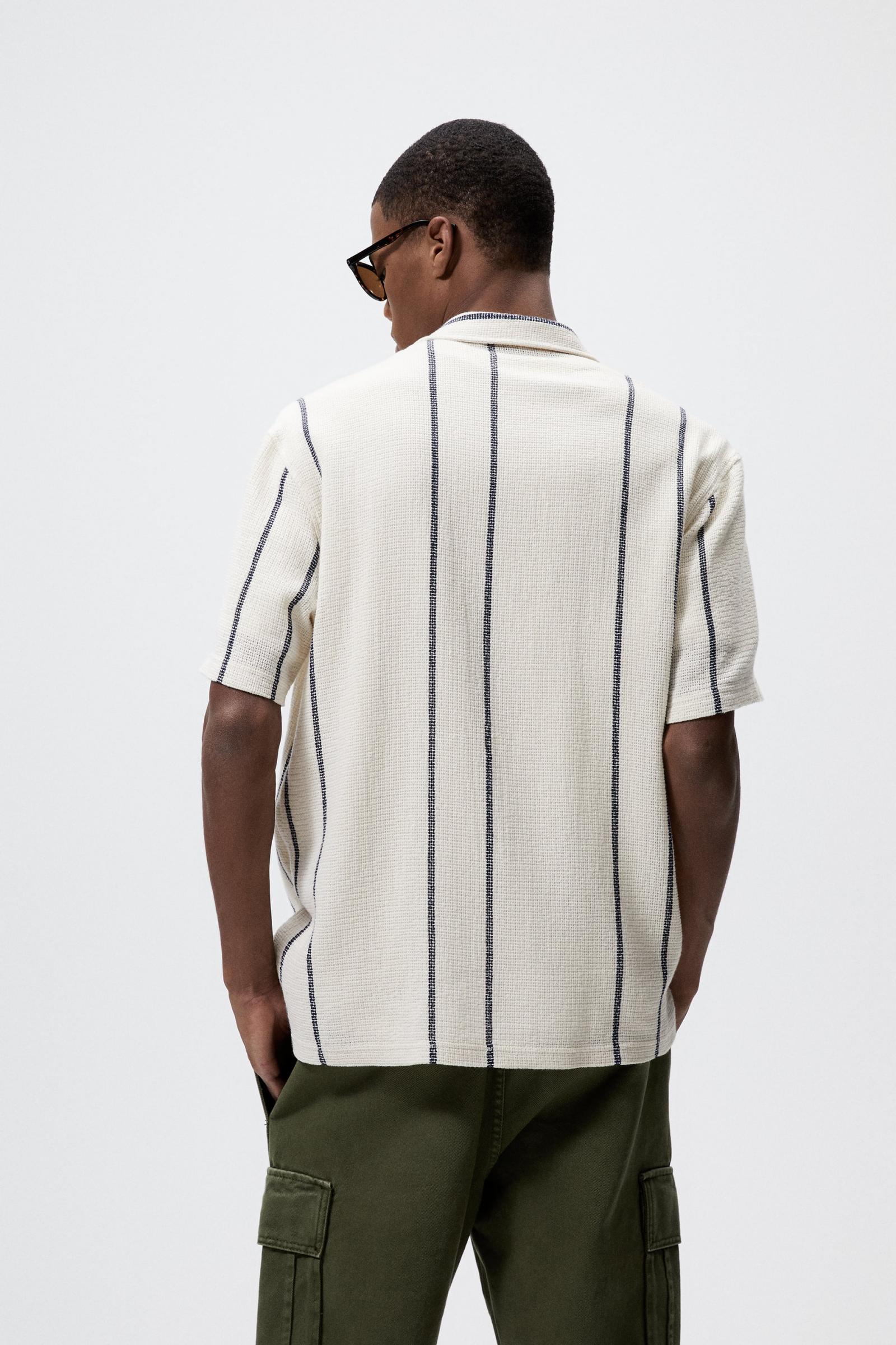 Camiseta rejilla hombre zara best sale